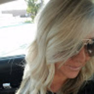 Meet your Posher, Michele